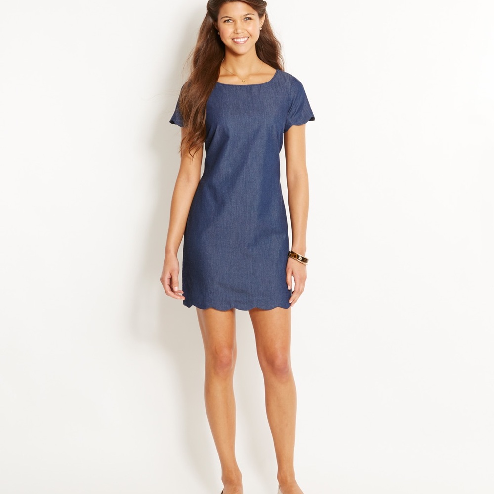 Vineyard Vines Chambray Scallop Dress
